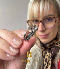 Love -Ekser prsten u boji srebra