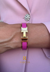 Hera narukvica u pink boji