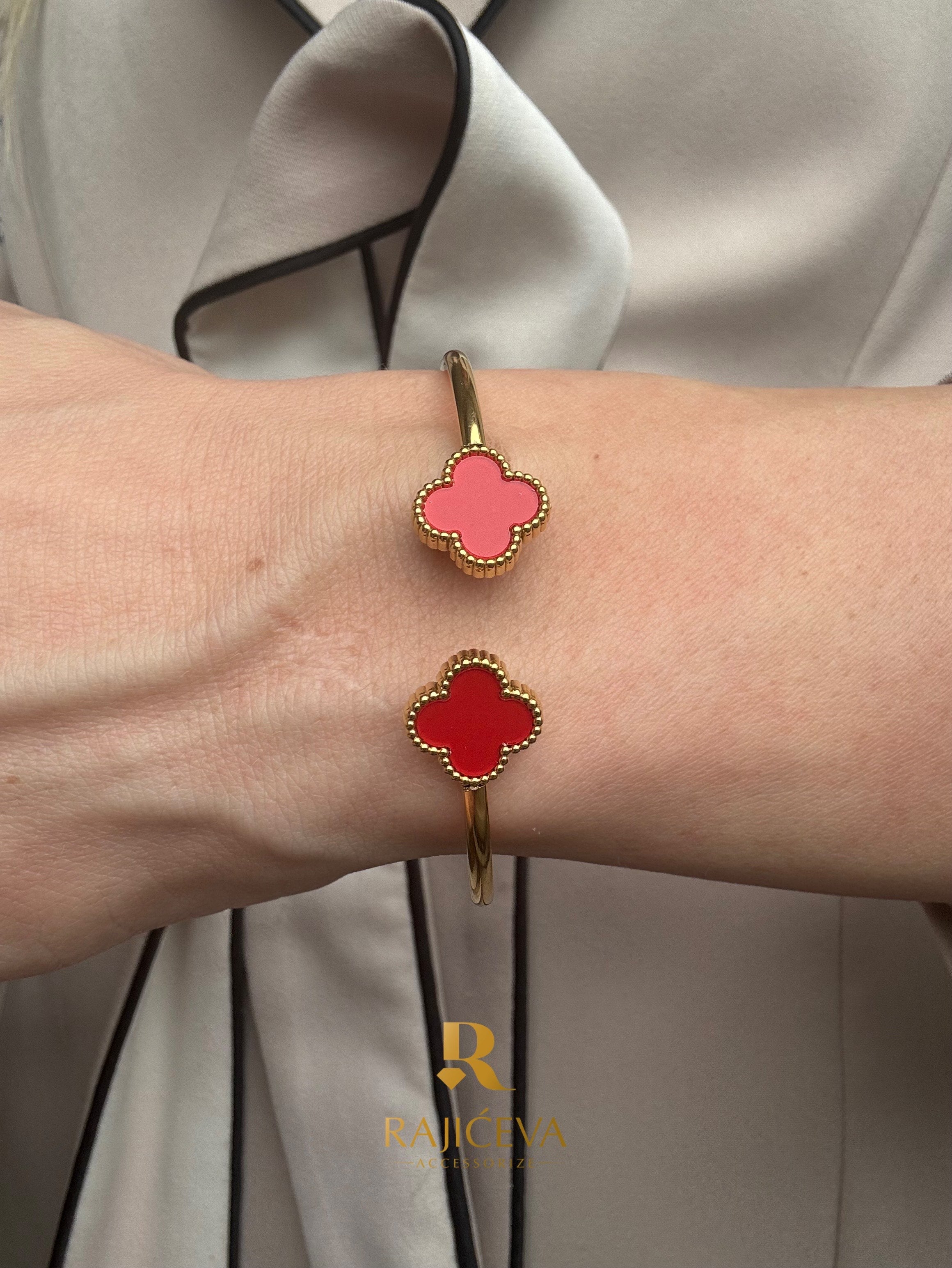 Sefora sa 2 deteline crveno-zlatna