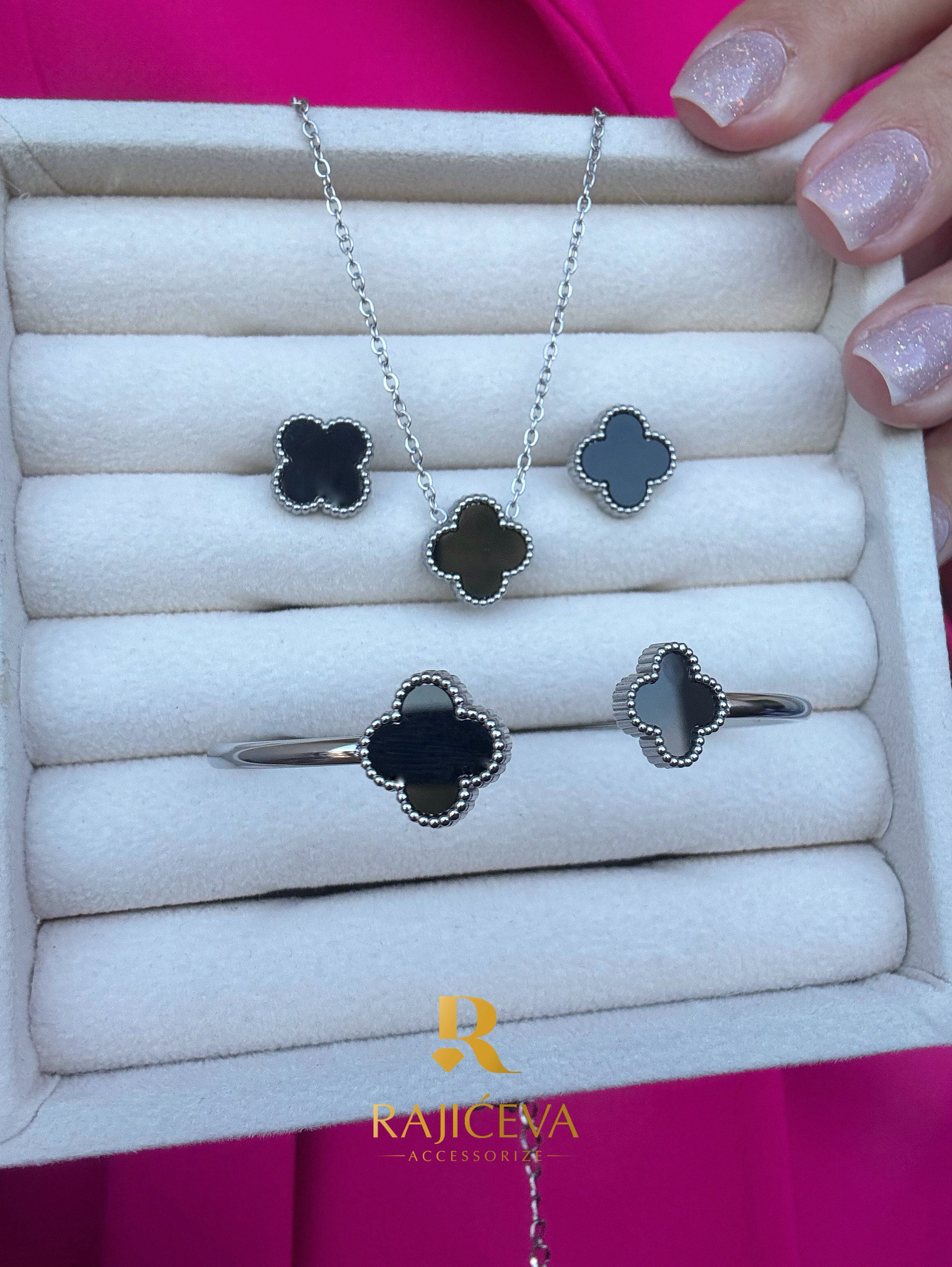 Crno-srebrni Sefora set 3/1