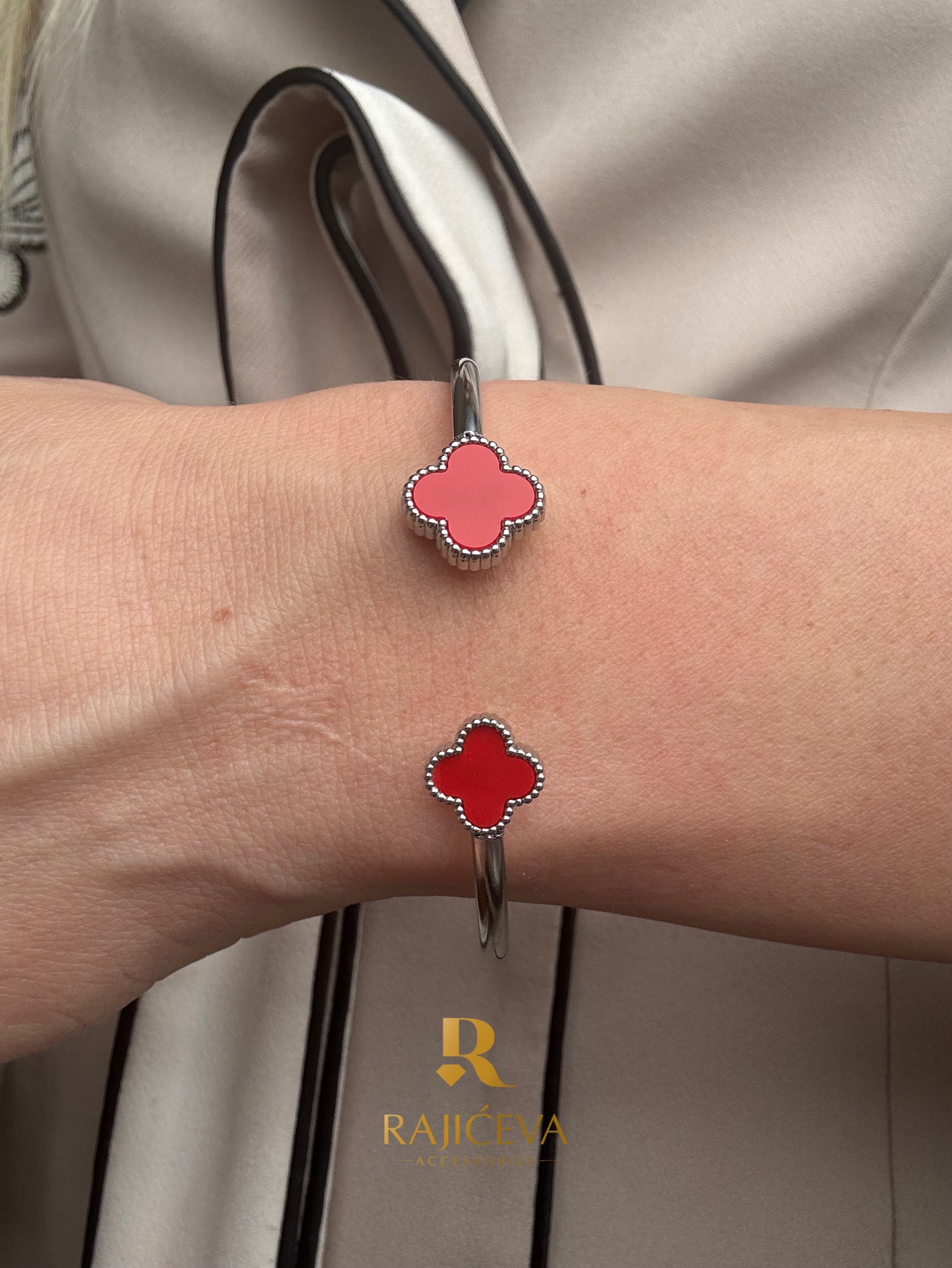 Sefora sa 2 deteline crveno-srebrna