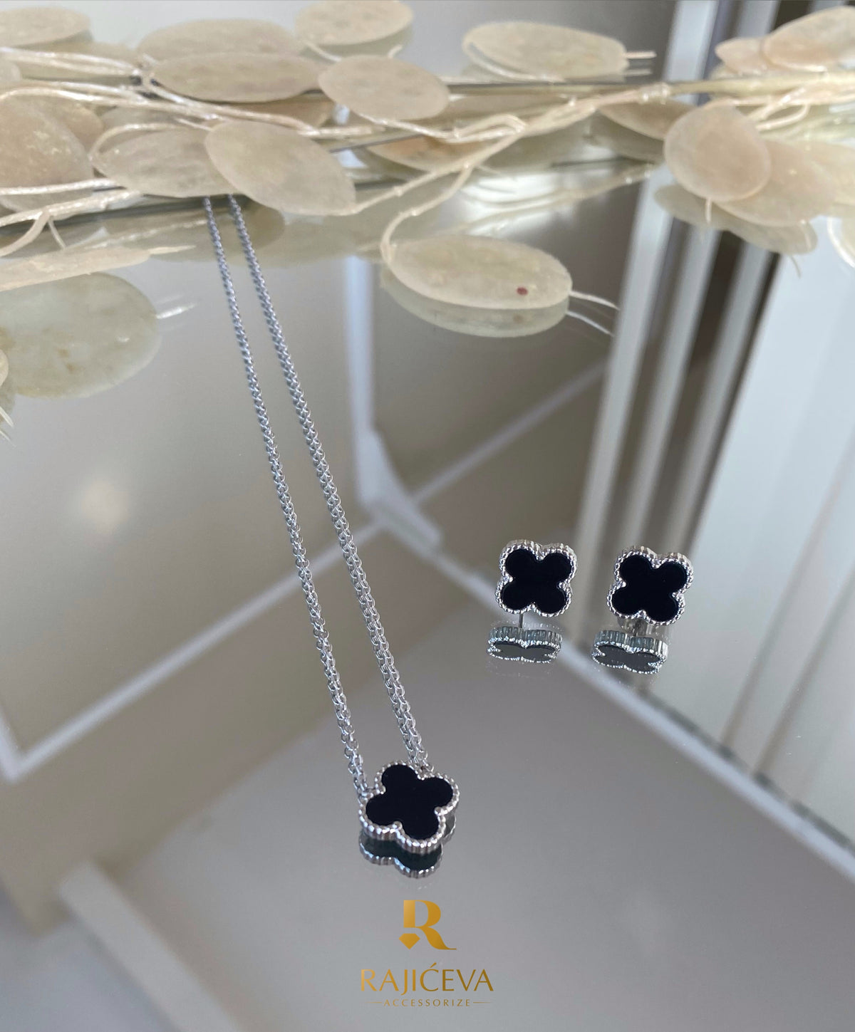 Sefora crno-srebrna ogrlica i minđušice