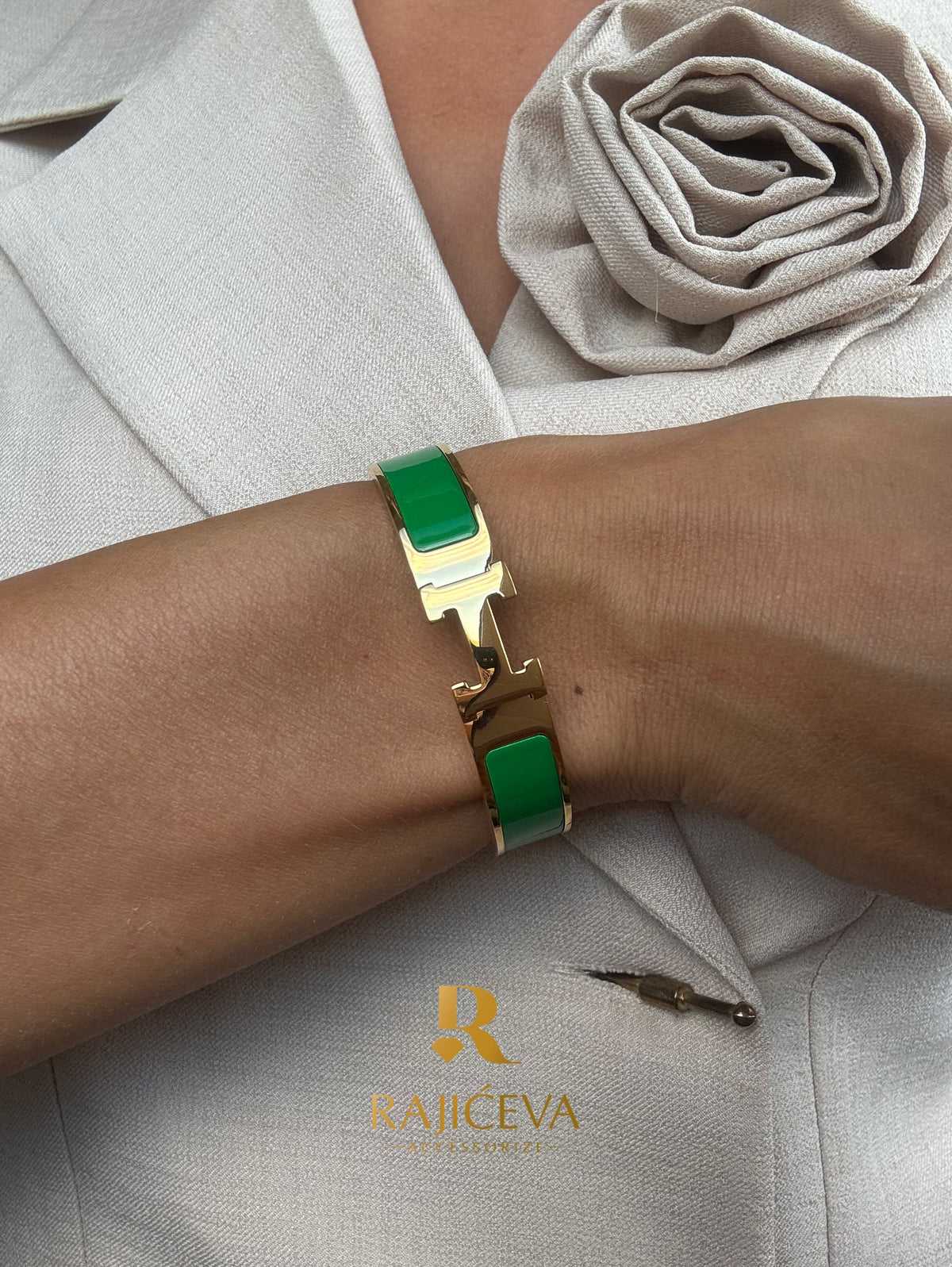 Hera narukvica u zelenoj boji