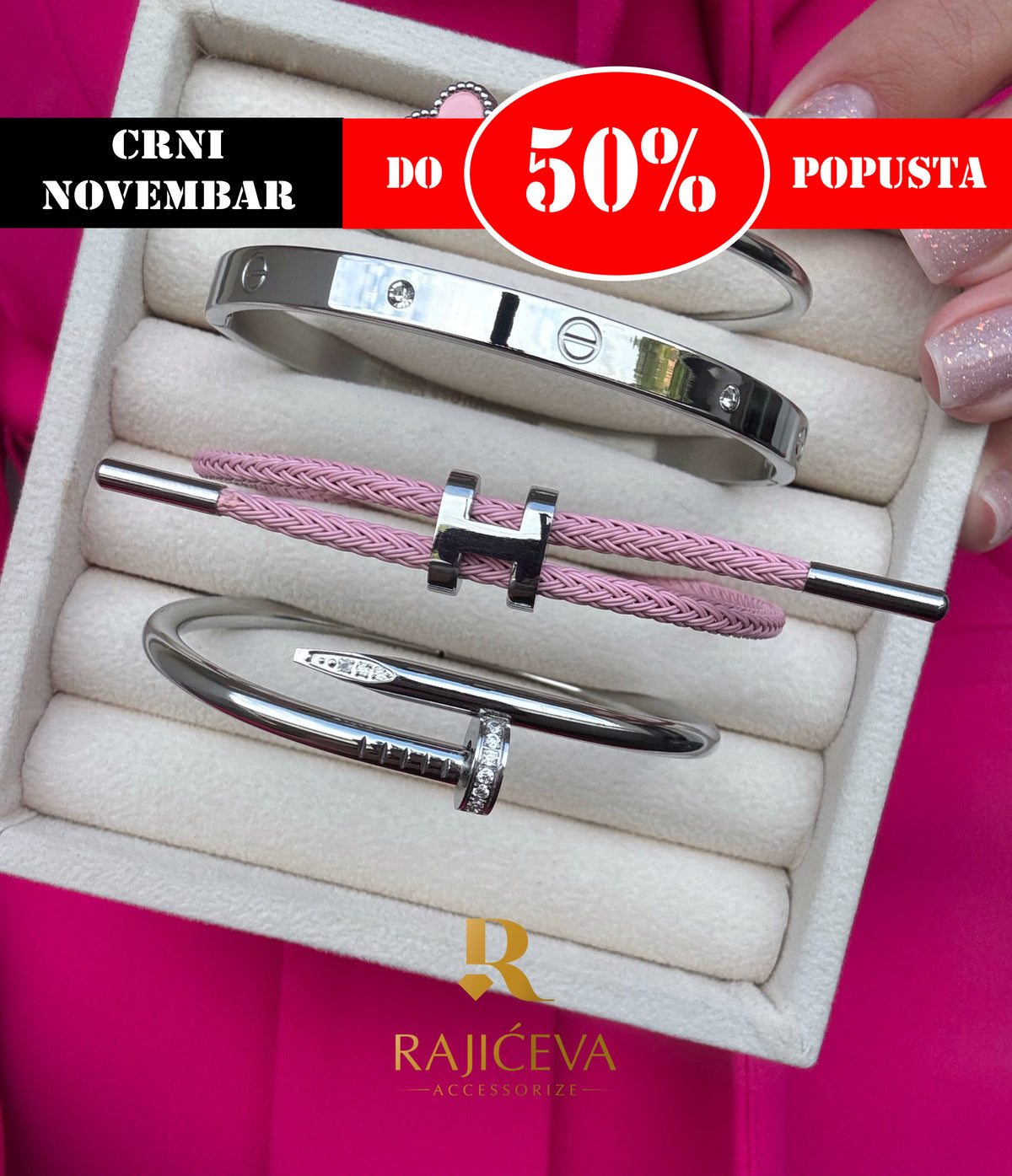 Ekser, Love, Lora i Sefora sa dve roze deteline narukvice u boji srebra