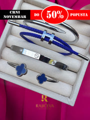 Ekser, Love, Lora i Sefora sa dve plave deteline narukvice u boji srebra