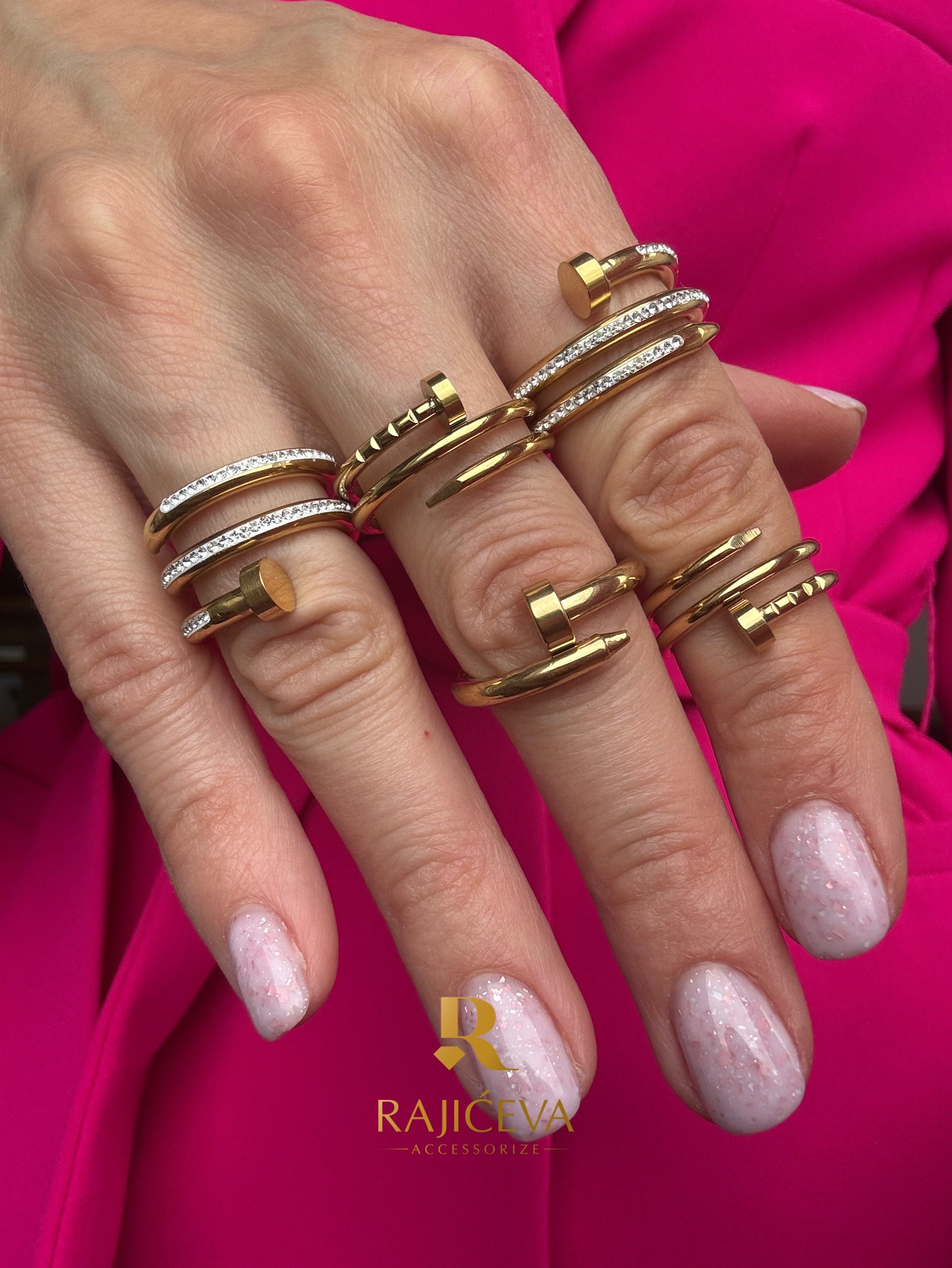 Ekser prsten novi model u boji srebra