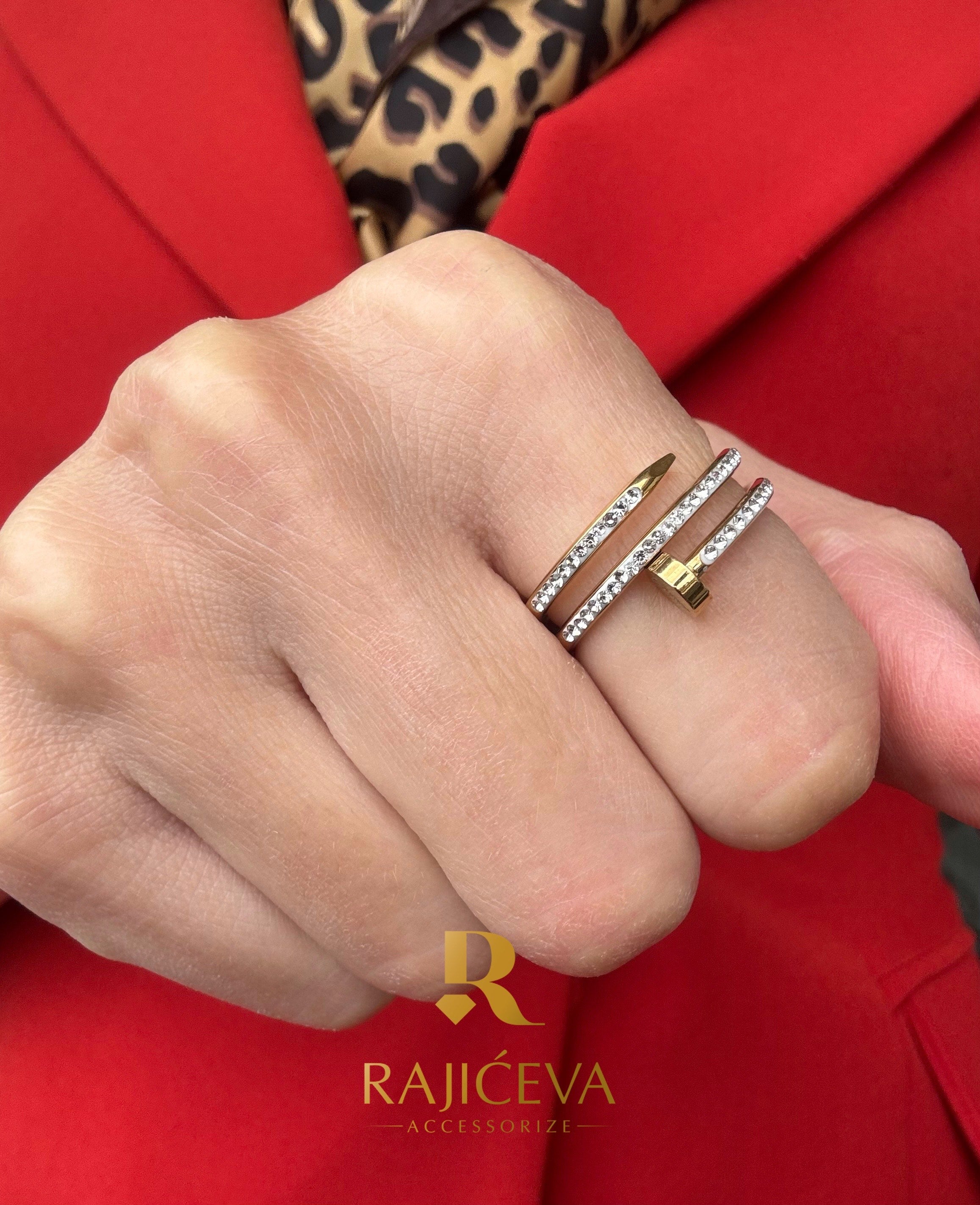 Ekser prsten novi model u boji zlata