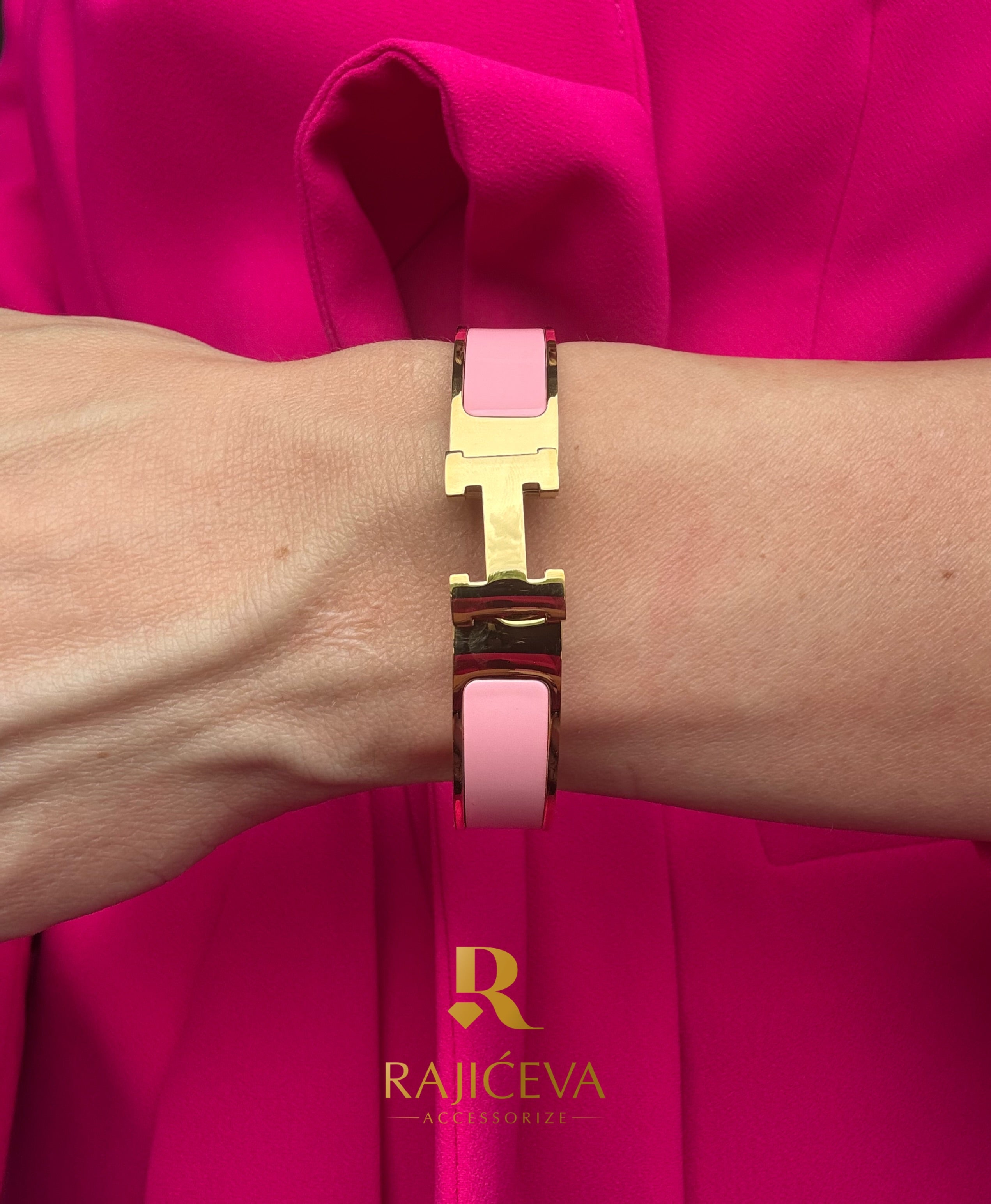 Hera svetlo roze narukvica